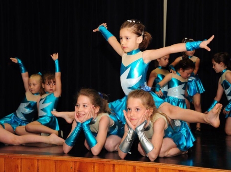 MESÉSEN KREATÍV TÁNCTÁBOR 2017.